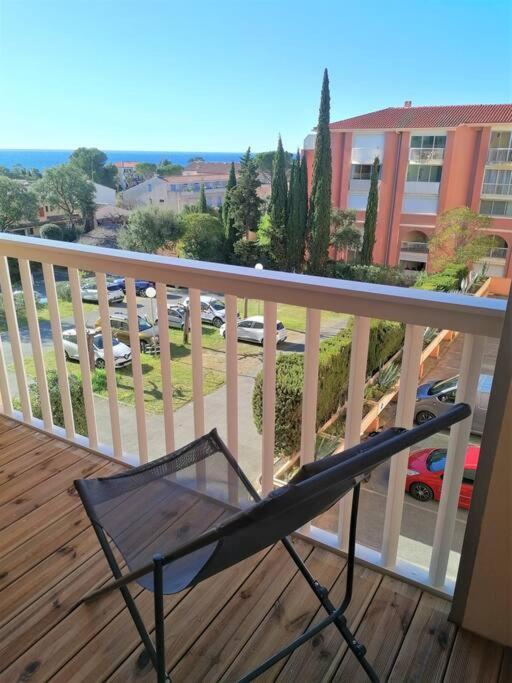 Appartement L'Evasion, Vue Mer, Plages A Pied Fréjus Eksteriør bilde